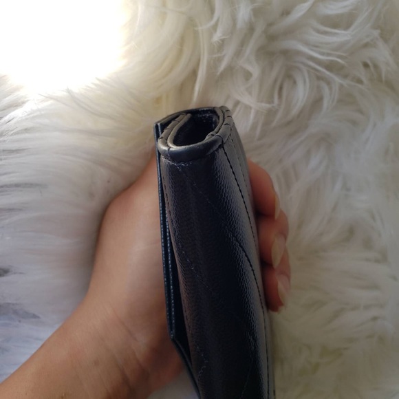 ❌SOLD❌Saint Laurent black wallet - Picture 2 of 14